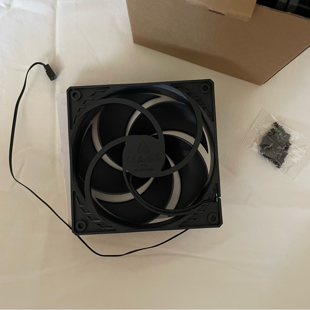 Arctic ACFAN00135A P12 Case Fans - 5 pack in black